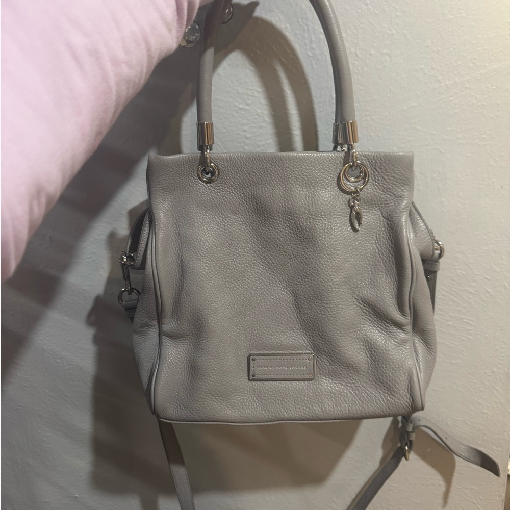 Marc Jacobs Light Gray Shoulder Bag